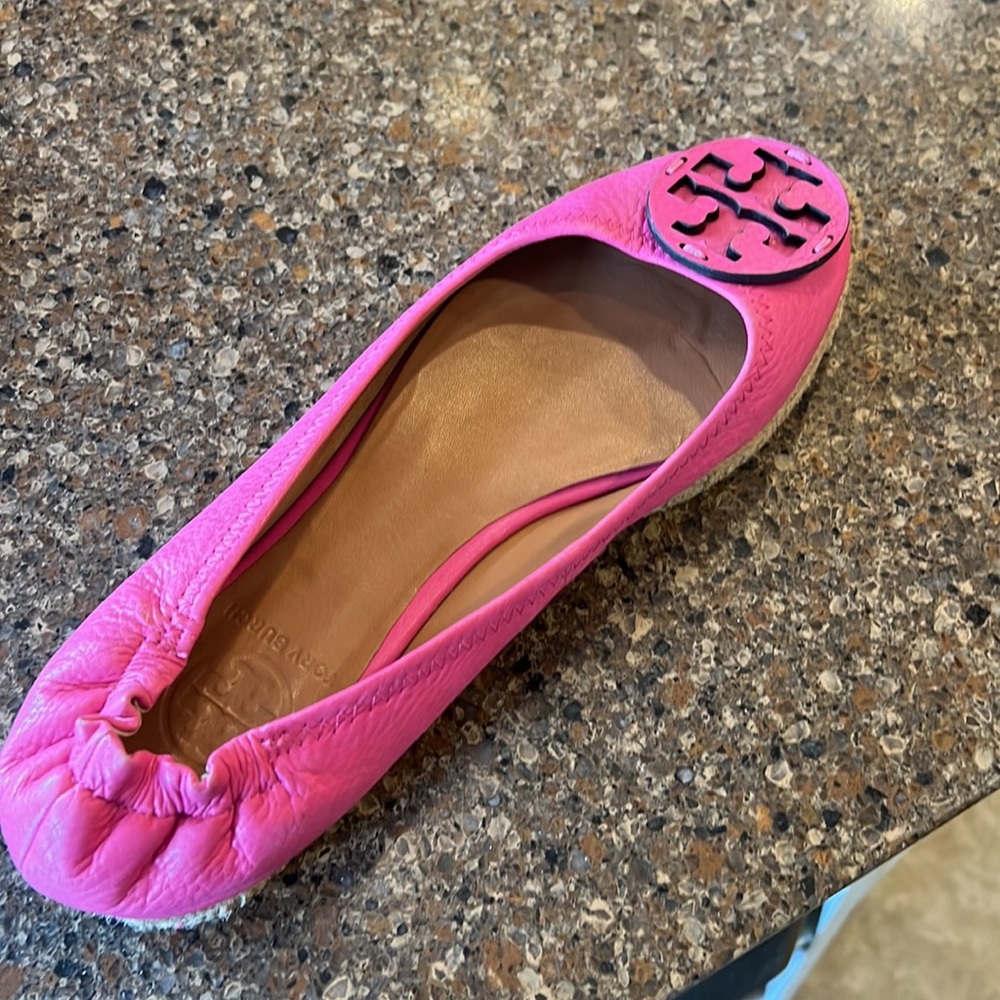 Tory Burch Vibrant Pink Espadrilles - Picture 4 of 4